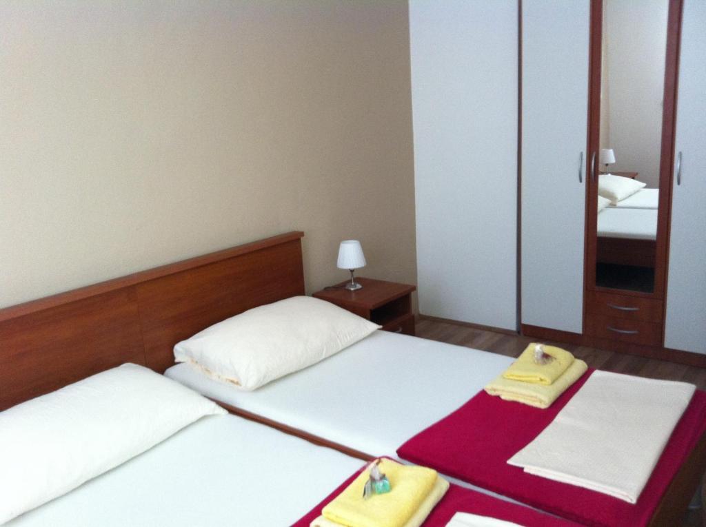 Apartments Husanovic Mokošica Zimmer foto